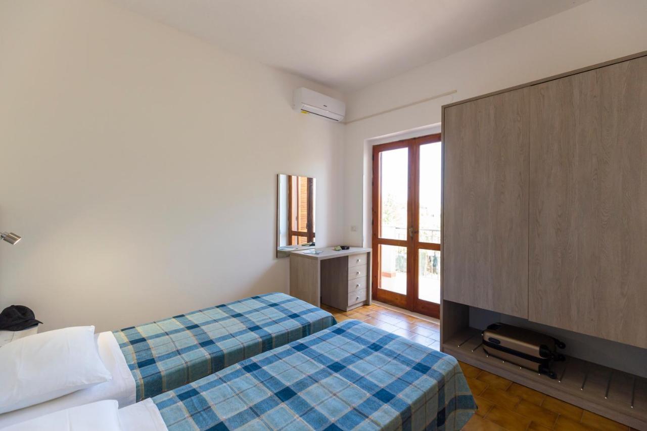 Residence Limoneto Capo Vaticano Exterior foto
